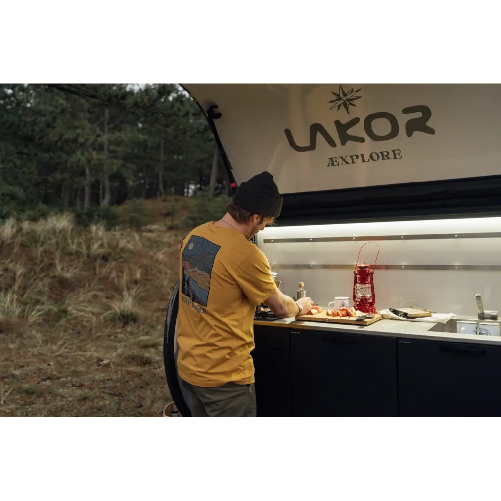 Out There T-shirt Wood Thrush LAKOR