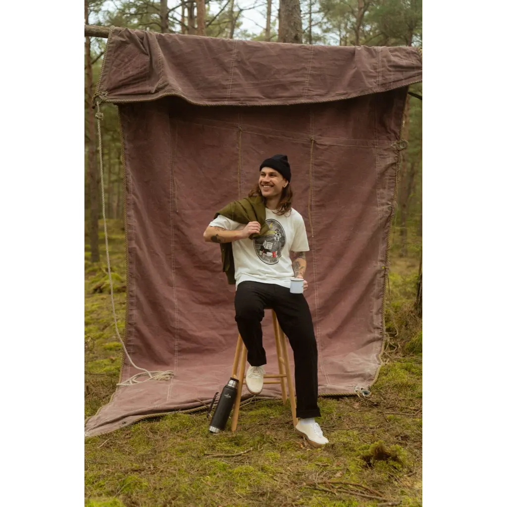 Lost at Last T-shirt Star White LAKOR