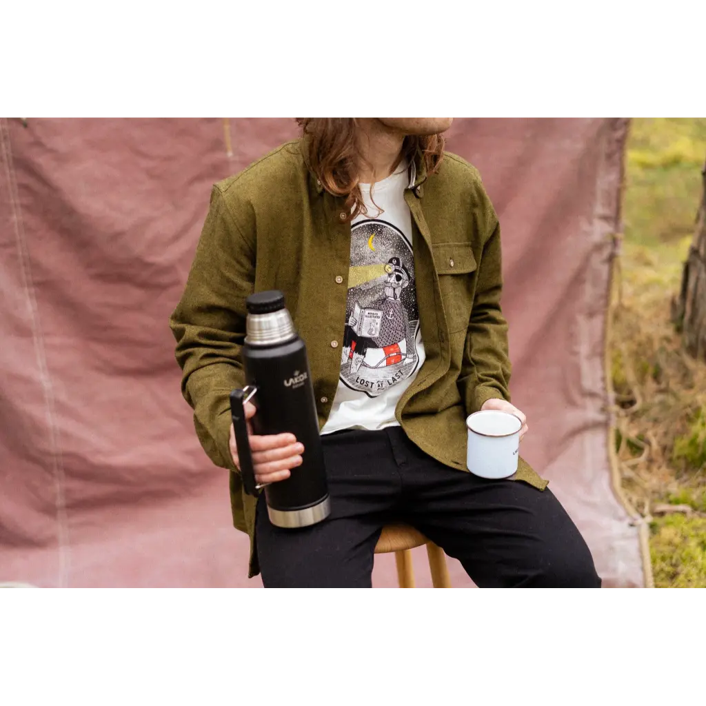 Lost at Last T-shirt Star White LAKOR