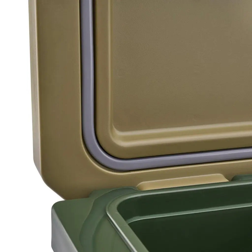 Plano Cooler 32QT 30 Liter